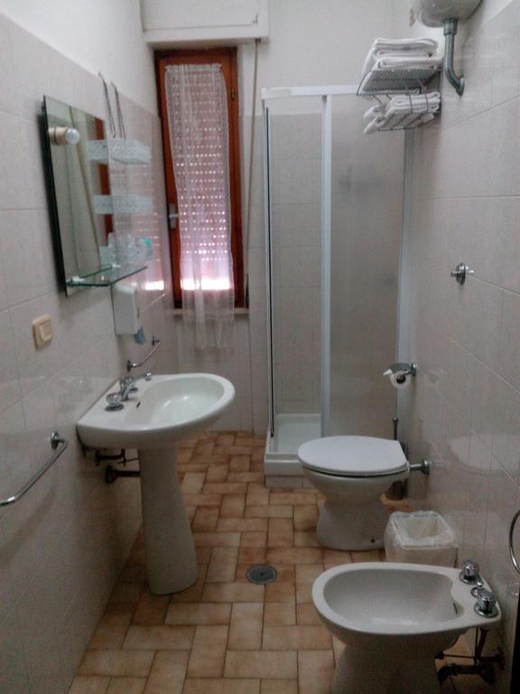 Hotel Lea Grosseto Ruang foto