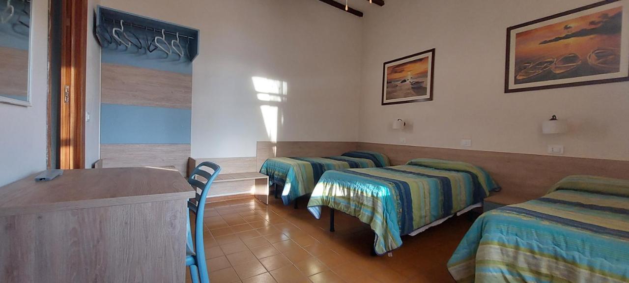 Hotel Lea Grosseto Bagian luar foto